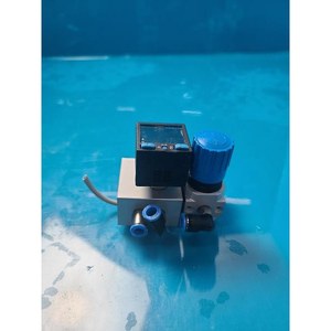FESTO LR-D-MICRO/526262BN43 Utilisé comme pièce détachée d'équipement semi-conducteur d'occasion - Product Image 4