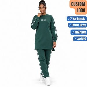 Ensemble de survêtement 2 pièces pour femme avec logo personnalisé OEM, comprenant un sweat à capuche long et un pantalon, vêtements de sport islamiques, fabricant en gros - Product Image 1