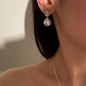 Pendientes Grandes de Perlas Edison de Agua Dulce Blancas, Plata S925 de Alta Calidad, Diseño Simple y Elegante, Frescos y Modernos - Product Image 4