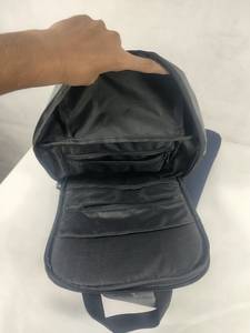 Sac bandoulière personnalisé gris et bleu marine avec poche avant zippée, sangle réglable, sac messager décontracté léger - Product Image 5