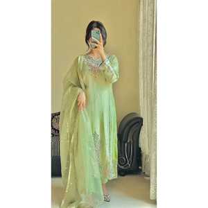 ชุดราตรีที่สวยงาม dupatta ด้านล่างด้านบนสำหรับงานปาร์ตี้ - Product Image 1