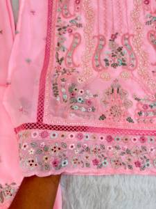 Ensemble Sherwani Palazzo en Georgette de renard brodée vert clair, coupe régulière, longueur cheville, avec dupatta, tenue ethnique traditionnelle pour femme - Product Image 6