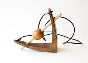 Top vente meilleure qualité femmes collier en résine avec pendentif rond, cadeau de bijoux de mode élégant pour un usage quotidien - Product Image 2