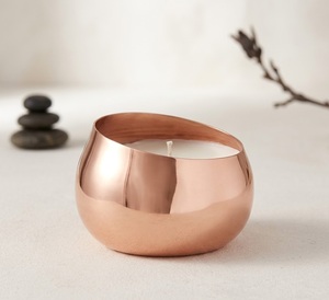 Pot à bougie personnalisé en cuivre brillant à fond incurvé pour bougies parfumées de soja de qualité supérieure, contenant métallique à prix abordable - Product Image 1