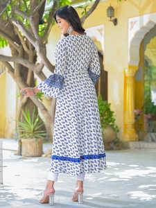 ชุดอานาร์กาลีผ้าเรยอนพิมพ์ลายดอกไม้ สีฟ้าขาว ทรงบาน สไตล์ชาติพันธุ์  ลำลอง  ใส่สบายในฤดูร้อน ป้องกันแสงแดด แห้งเร็ว สำหรับผู้หญิง - Product Image 4