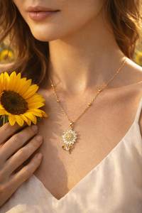 Collar de girasol de plata de ley 925 con circonita, colgante de flor de cristal chapado en oro de 14 quilates, regalo para ella - Product Image 4