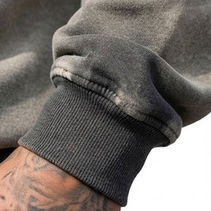 Nouveaux sweats à capuche tendance pour hommes, style vintage délavé, effet usé et décoloré par le soleil, service OEM, pour adultes, design de créateur, en tissu épais. - Product Image 3