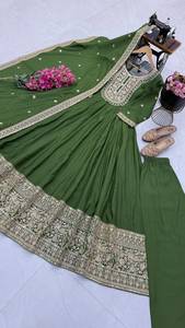 Vestido Anarkali Verde para Mujer, Vestido Bordado con Dupatta, Largo Regular, Seda Romana de Secado Rápido, Ropa Étnica India y Pakistaní para Bodas - Product Image 3