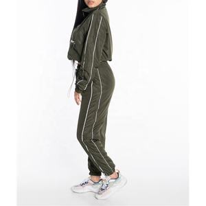 Ensemble de survêtement colorblock pour femme, veste courte zippée et pantalon de jogging, tenue athlétique légère en deux pièces pour un style décontracté - Product Image 3
