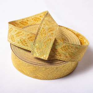Filigranes de qualité supérieure pour uniformes de cérémonie : fils Mylar et tresses métalliques, motifs feuille de chêne et feuille de frêne, garniture en dentelle dorée, galon - Product Image 3