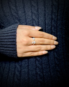 แหวนเพชรทรงเปียร์และมาร์คีส์เจียระไนแบบเปิดประดับเพชรแล็บโกรว์ 3 เม็ด ราคาดีที่สุด ทอง 14K ขายส่ง ผู้ผลิตเครื่องประดับชั้นดีแบบ OEM - Product Image 1