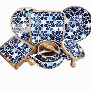 Plateau en nacre de qualité supérieure, design unique, pour la présentation des plats et la restauration, disponible pour une livraison mondiale. - Product Image 1