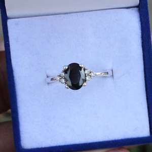 Anillo de Compromiso Vintage de Plata de Ley 925 con Espinela Negra Natural Ovalada, Certificado por IGI, de Grado Premium de Lujo - Product Image 3