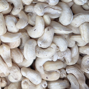 Noix de cajou en gros du Vietnam WW180, WW240, WW320, LP, WS, Noix de cajou W180, OEM, ODM - Product Image 1