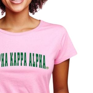 Camiseta Rosa de Manga Corta para Mujer con Estampado Gráfico de Letras Verdes, Cuello Redondo, Algodón Casual, Moda de Verano, Suave y Cómoda - Product Image 2