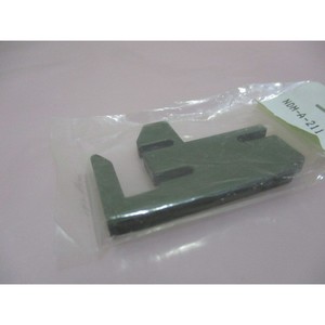 AMAT 0020-03694 ตัวจับยึดวีบล็อก, 150 มม., NDM-A-211 อุปกรณ์และชิ้นส่วนเซมิคอนดักเตอร์ระดับโลกที่เชื่อถือได้ที่ - Product Image 1