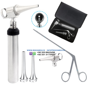 Set de Otoscopio Veterinario ROCKMED - Herramienta de Diagnóstico Médico de Acero Inoxidable con Alimentación Eléctrica y 5 Años de Garantía, Todos los Tamaños - Product Image 4