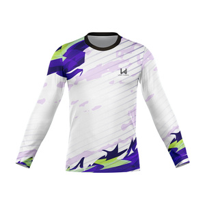 Camiseta Deportiva Casual Transpirable de Manga Raglán con Cuello Redondo, 220g, de Secado Rápido, Ecológica, con Estampado por Sublimación y Tejido Personalizado - Product Image 1