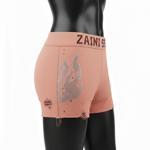 Shorts de mujer de algodón premium con spandex, tela suave y elástica, color melocotón, logotipo con transferencia térmica de diamantes de imitación. - Product Image 4