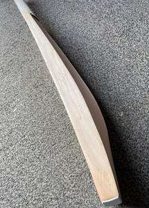 Batte de cricket en saule anglais de taille standard, légère, pour jeunes et juniors, batte de match, équipement de cricket professionnel en saule fait main de qualité supérieure - Product Image 5