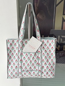 Sac fourre-tout matelassé en coton à motif floral, fait main et personnalisé, ensemble de 3 pochettes, sac de marché, sac à bandoulière, prix de gros - Product Image 4