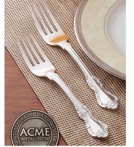 Ensemble de couverts en acier inoxydable de style victorien orné, avec poignée en forme de coquille, finition miroir, parfait pour les restaurants et les cafés. - Product Image 3
