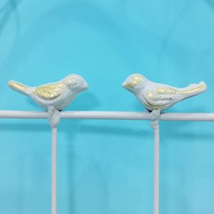 Set di 4 Tralicci da Giardino in Metallo Antiruggine Bianco Crema 220 cm x 50 cm, Supporto per Fiori da Esterno per Piante Rampicanti - Product Image 3