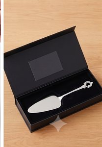 Modern Stainless Steel Cake Server Spoon With Ornate Handle Dishwasher Safe Ideal For Parties Celebrattion And Weddings - Product Image 4