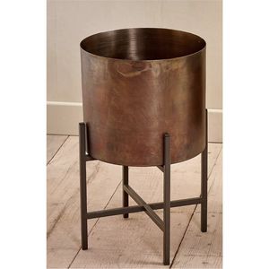 Pot de fleurs en métal de style nordique luxueux avec finition en laiton et support métallique robuste, pot de fleurs sur pied pour l'intérieur, pour le salon, la maison - Product Image 1