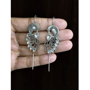 Pendientes de Oreja con Diseño de Pavo Real Vintage y Piedra Preciosa Blanca |   Joyería Tribal Bohemia de Plata Oxidada para Mujer - Product Image 3
