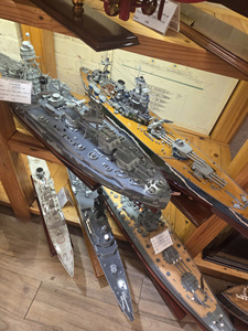 HARVEYE Historically Accurate Nautical Acacia <b>Wooden</b> Model Ship Hand-Painted Home Decoration <b>Wooden</b> <b>Boxes</b> Wall Signs Ho Chi Minh - Product Image 5