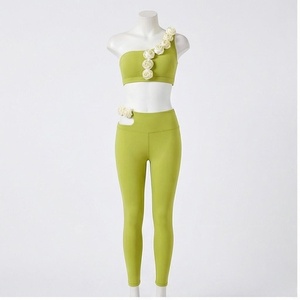 <b>One</b> Shoulder Yoga Set Green Solid Color Applique Flower High Waist Leggings Seamless 2 Piece Sportswear - Product Image 1