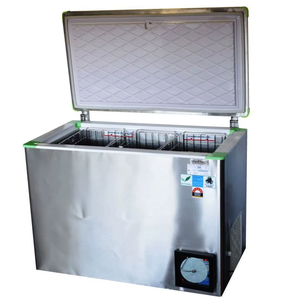 Congelador Solar de Descongelación Manual con Bomba y Contenedor para Almacenamiento en Frío - Product Image 1