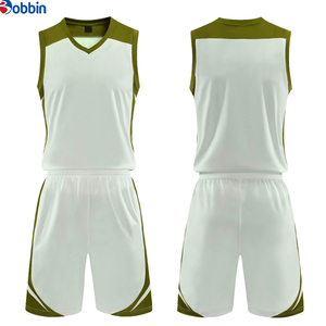 Uniforme de Baloncesto Personalizado de Alta Calidad, Transpirable, en Varios Colores, con Camiseta y Pantalones Cortos Sublimados - Product Image 4