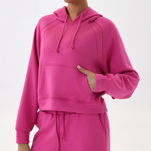 Sweat à capuche pour femme, pull confortable en polaire premium, coupe oversize, style streetwear décontracté pour l'hiver, OEM ODM Vente en gros - Product Image 1