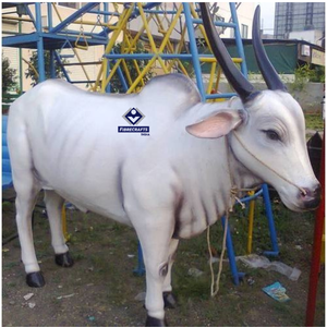 รูปปั้นวัวเรซิ่นใหม่ปี 2026 รูปปั้นสัตว์เหมือนจริง ของตกแต่งบ้าน - Product Image 3