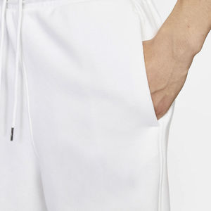 Cómodos pantalones cortos de felpa francesa con tejido de punto suave, diseño transpirable y corte relajado, perfectos para descansar o salir. - Product Image 3