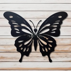 Sculpture murale décorative en métal en forme de papillon pour la décoration intérieure - Product Image 5