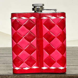 Botellas de Licor Portátiles de Acero Inoxidable con Funda a Cuadros de Cuero Genuino Hechas a Mano, Personalizadas al por Mayor, Regalo - Product Image 5