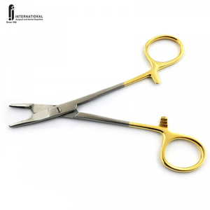Pinza Portaagujas Manual Olsen Hegar de Acero Inoxidable de Grado Premium F.J. INTERNATIONAL para Cirugía Veterinaria, Punta TC, CE - Product Image 2