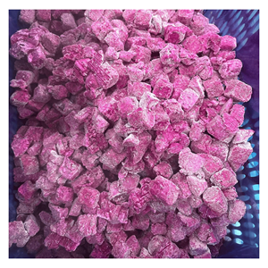 Cubes de fruits du dragon rouges surgelés du Vietnam, morceaux d'exotiques pitayas pour mélange de céréales, coupes parfaites, glaces, boutiques de crème glacée et cafés - Product Image 5