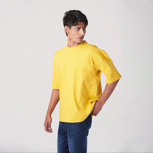 เสื้อยืดผู้ชายทรงหลวมสไตล์ทันสมัยปี 2025 ผ้าฝ้าย 100% คอเสื้อสวมใส่สบาย พิมพ์ลาย สไตล์สตรีทสำหรับทุกวัน ปรับแต่งได้ตามต้องการ OEM - Product Image 3