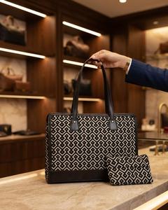 Sac à bandoulière de luxe à motif géométrique, style bohème ethnique, en toile imperméable, avec fermeture éclair antivol, grande capacité, Pâques - Product Image 2