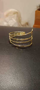 Brazalete Ajustable de Latón con Diseño de Lujo y Brillo Regio para Accesorios de Moda y Regalos Premium - Product Image 3