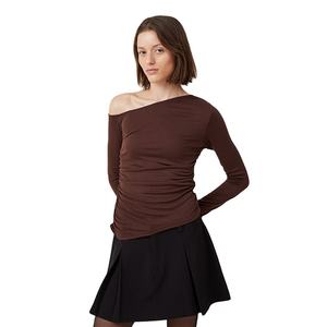 เสื้อเชิ้ตแขนยาวผู้หญิง ผ้าฝ้าย 100% ยืดหยุ่นได้ ดีไซน์ตัดไหล่ ทรงวินเทจ กระชับพอดีตัว ระบายอากาศได้ดี คุณภาพสูง น้ำหนักเบา - Product Image 1