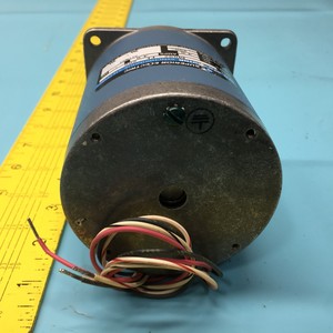 Motor Eléctrico Superior M092-FF-206 Slo-Syn - Equipos y Piezas de Semiconductores de Confianza con Legado Global - Product Image 3