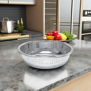 Poignée de passoire chinoise en acier inoxydable pratique Petits trous Passe au lave-vaisselle Exportations artisanales en acier pour tamiser le pudding - Product Image 1