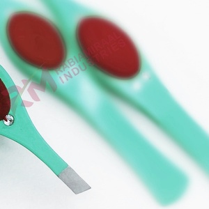 Pinza para cejas RMI Super Product de diseño personalizado con punta plateada y recubrimiento en polvo de acero inoxidable para cejas - Product Image 6