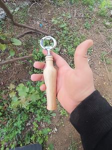 Porte-clés décapsuleur avec manche en bois, design simple, décapsuleur pour bouteilles de bière - Product Image 6