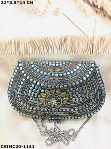 กระเป๋าคลัทช์ทองเหลืองประดับคริสตัลเพชรและมุกแบบทำมือสำหรับผู้หญิง งานแต่งงาน งานกลางคืน ดีไซน์โมเสคเงางาม - Product Image 5